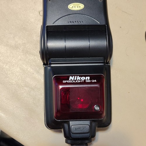 Nikon speedlight flash - nikon,